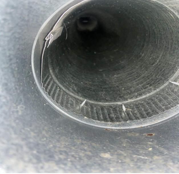 Clean air vent after professional air duct and AC cleaning in South Florida